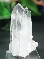 マカルー産ヒマラヤ水晶クラスター