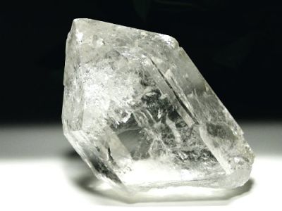 ロシア水晶(ウラル、極東-プリモーリエ、ドードー)