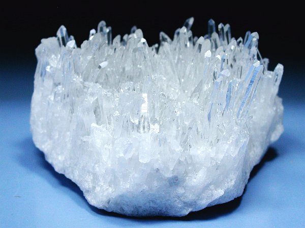 ニードル水晶クラスタースイスアルプス水晶 403g (22-8)